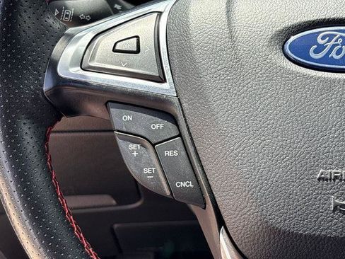 Certified 2024 Ford Edge ST-Line AWD/4WD image 18