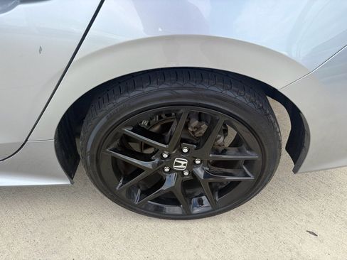 Certified 2022 Honda Civic Sport image 32