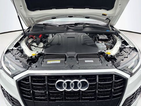 Used 2020 Audi Q7 2.0T Premium w/ Convenience Package AWD/4WD image 35