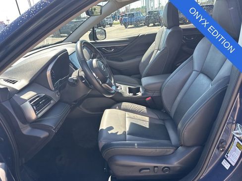 Used 2023 Subaru Outback Onyx Edition AWD/4WD image 9