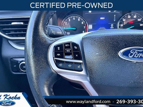 Certified 2023 Ford Explorer XLT w/ Equipment Group 202A AWD/4WD image 17