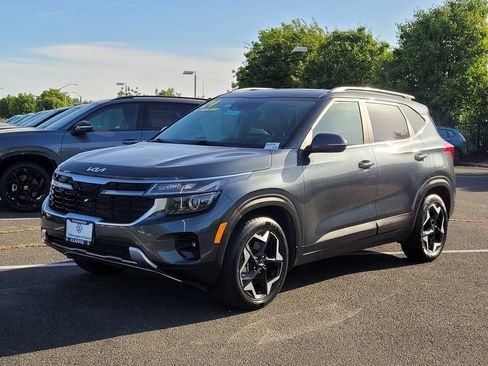 Used 2024 Kia Seltos EX AWD/4WD image 10
