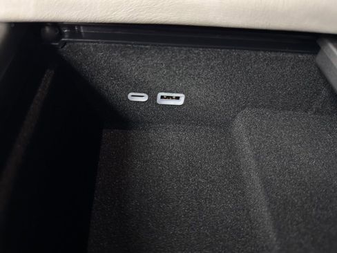 New 2025 Jeep Wagoneer 4WD w/ Convenience Group I image 28