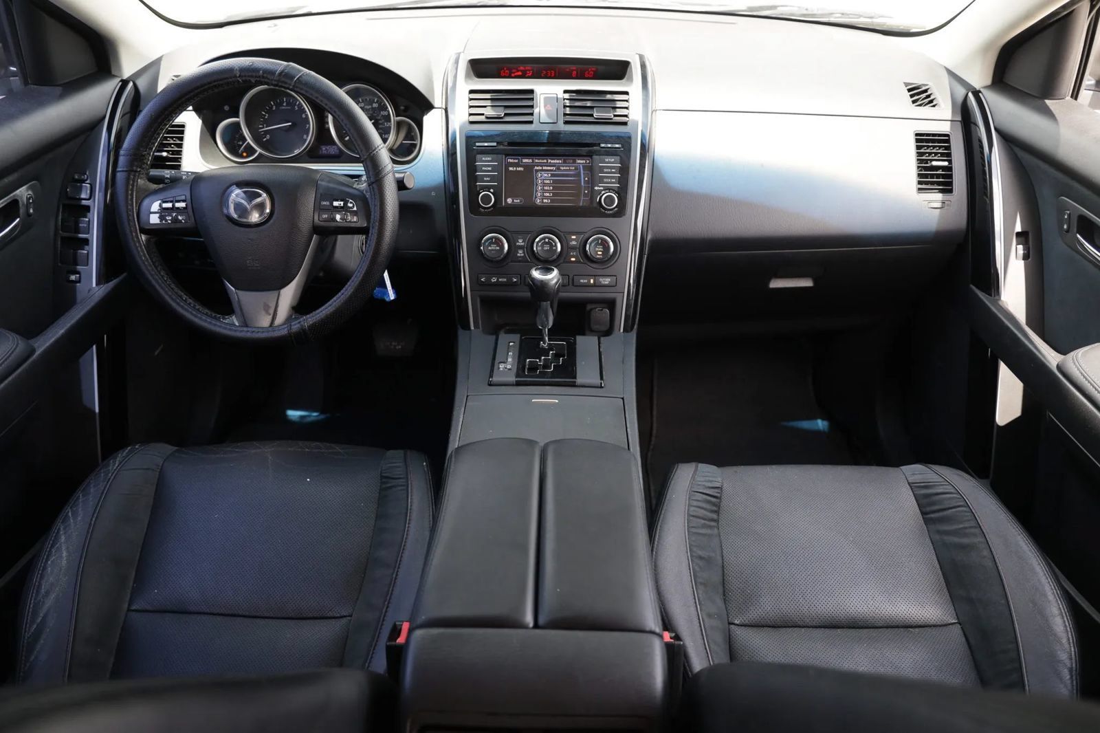 Used 2015 MAZDA CX-9 Touring w/ Touring Technology Package FWD image 2