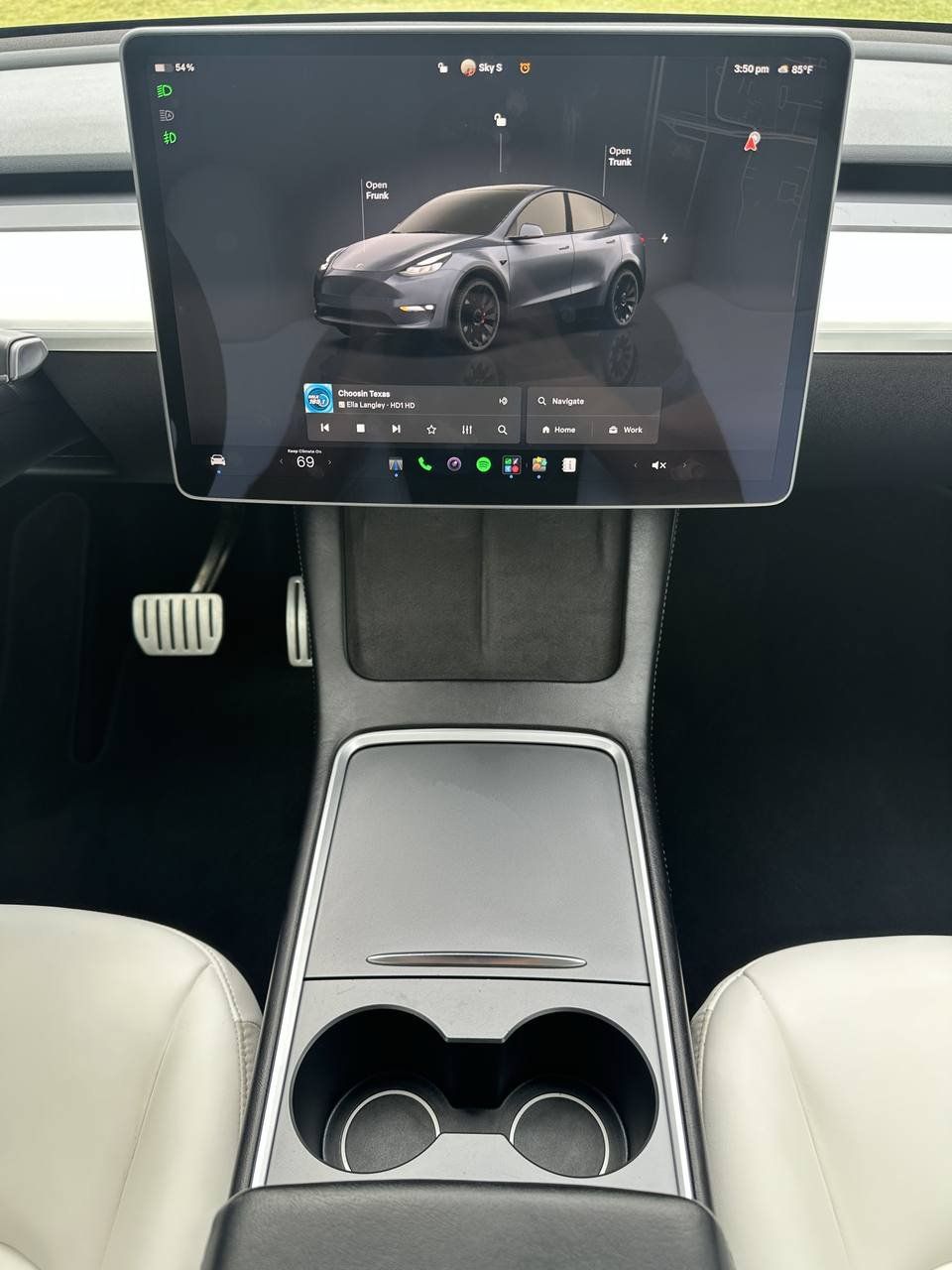 Used 2025 Tesla Model Y Performance AWD/4WD image 34