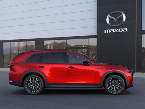 New 2025 MAZDA CX-70 Plug-In Hybrid w/ Premium Pkg image 5