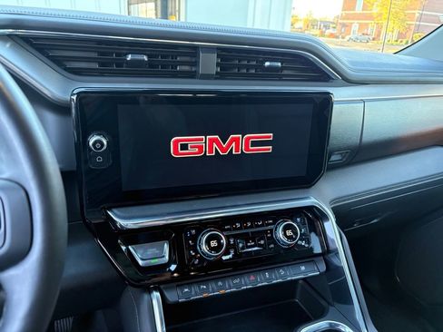 Certified 2024 GMC Sierra 1500 Denali image 27