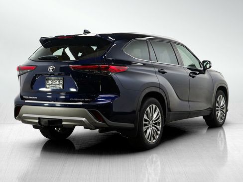 Used 2021 Toyota Highlander Platinum AWD/4WD image 5