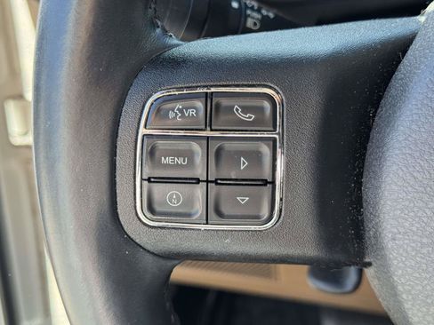Used 2015 Jeep Wrangler Unlimited Sahara w/ Max Tow Package AWD/4WD image 17