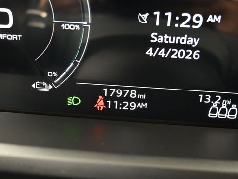 Used 2023 Audi e-tron GT Prestige w/ Prestige Package image 23