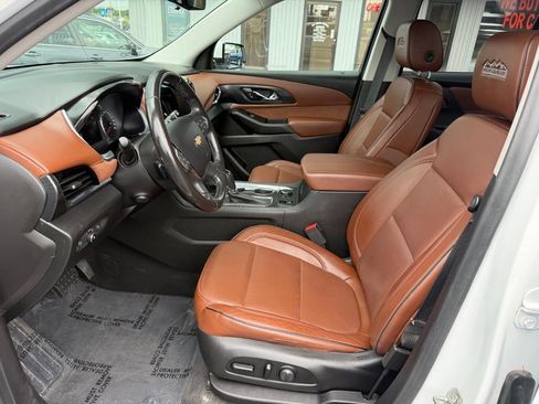 Used 2019 Chevrolet Traverse High Country AWD/4WD image 10