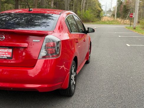 Used 2012 Nissan Sentra 2.0 SR w/ Special Edition Pkg FWD image 7