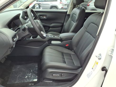 New 2026 Honda HR-V EX-L image 4