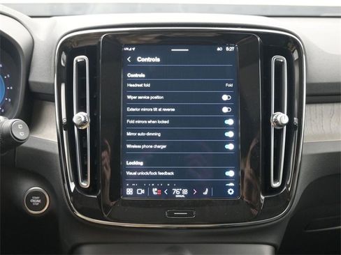 Used 2023 Volvo XC40 B5 Plus w/ Protection Package Premier image 16