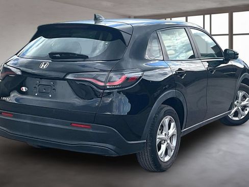 Certified 2024 Honda HR-V LX image 6