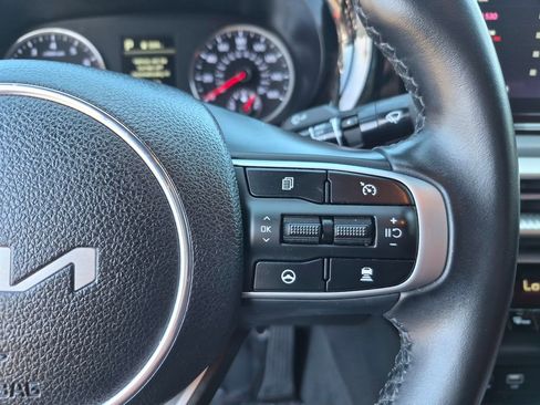 Used 2023 Kia K5 GT-Line w/ GT-Line Premium Package image 10