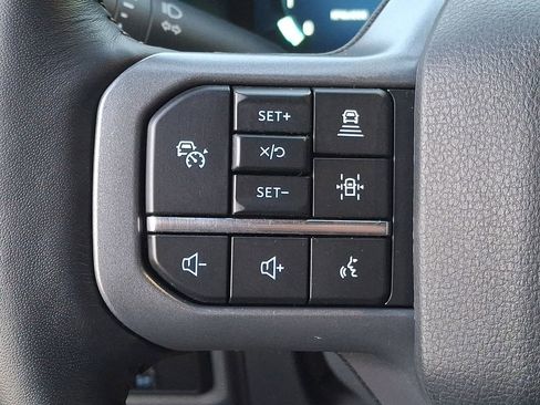 Used 2024 Ford F150 Lariat w/ FX4 Off-Road Package image 16