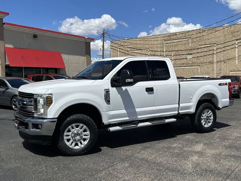 Used 2018 Ford F250 XLT w/ XLT Value Package AWD/4WD image 15