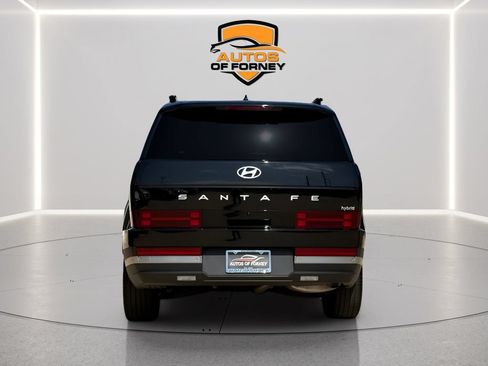 Used 2025 Hyundai Santa Fe Limited FWD image 3