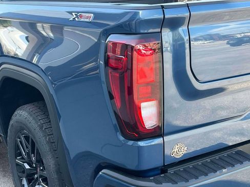 New 2026 GMC Sierra 1500 Elevation w/ Elevation Premium Package AWD/4WD image 10