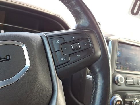 Used 2019 GMC Sierra 1500 Denali w/ Denali Ultimate Package AWD/4WD image 16