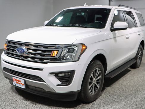 Used 2021 Ford Expedition XLT image 33