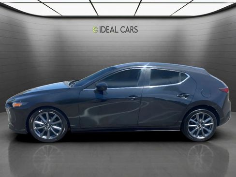 Used 2019 MAZDA MAZDA3 Hatchback FWD image 9