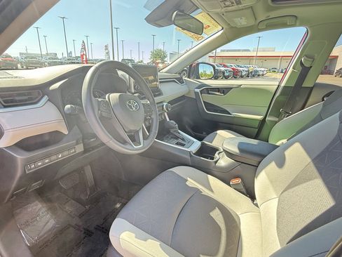 Certified 2024 Toyota RAV4 XLE w/ Convenience Package AWD/4WD image 24