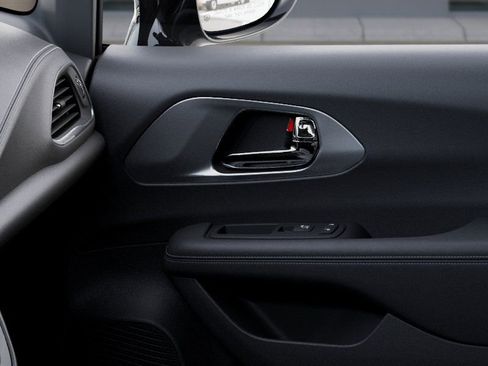 New 2026 Chrysler Pacifica Select w/ S Appearance Package FWD image 27