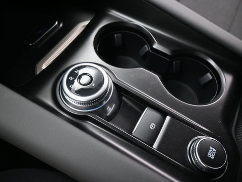 New 2025 Ford Explorer Active image 17