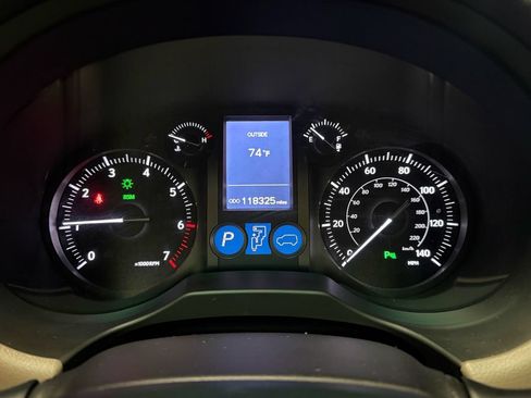 Used 2018 Lexus GX 460 Premium w/ Premium Package AWD/4WD image 7