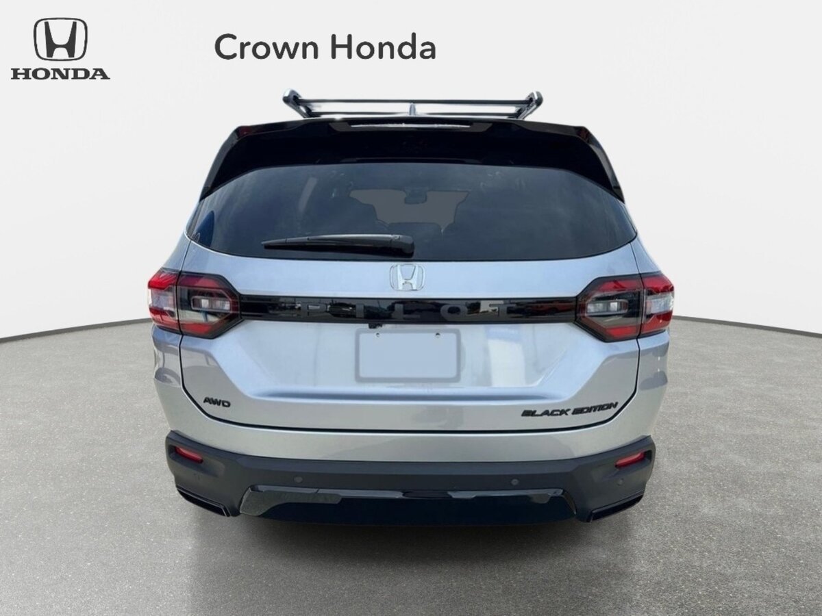 New 2026 Honda Pilot Black Edition image 4