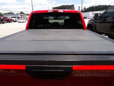 Used 2019 Ford F150 XLT RWD image 16