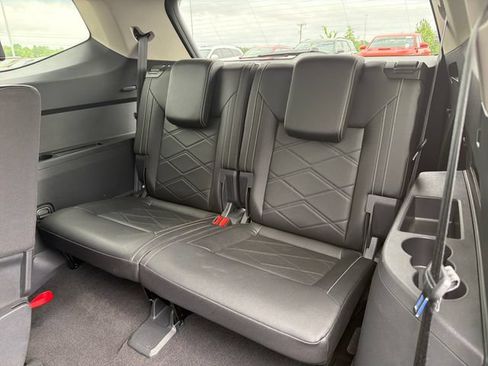 Used 2025 Volkswagen Atlas SE AWD/4WD image 57