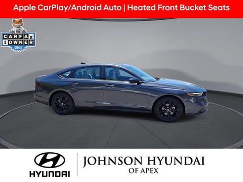 Used 2025 Honda Accord SE image 10