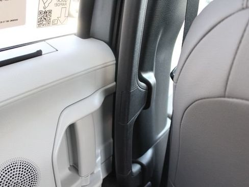 Certified 2026 Toyota Sienna XLE FWD image 36