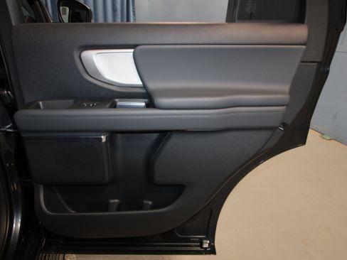 New 2026 Ford Expedition Active image 22