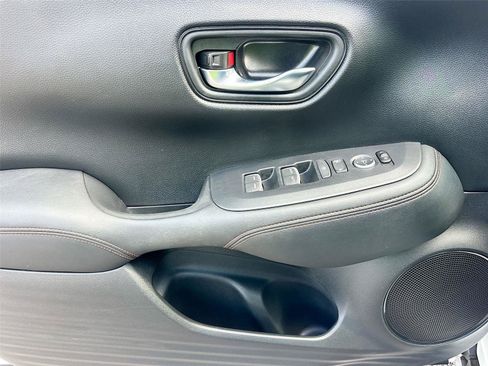 Certified 2023 Honda HR-V Sport image 20
