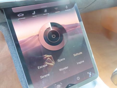 Used 2022 Lucid Air Grand Touring AWD/4WD image 32