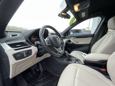 Used 2018 BMW X1 xDrive28i image 16