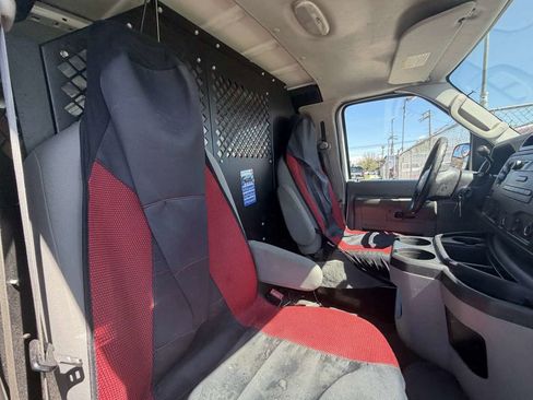 Used 2011 Ford E-150 and Econoline 150 w/ PWR Group image 19