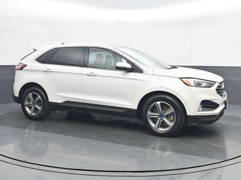 Used 2020 Ford Edge SEL w/ Convenience Package AWD/4WD image 8