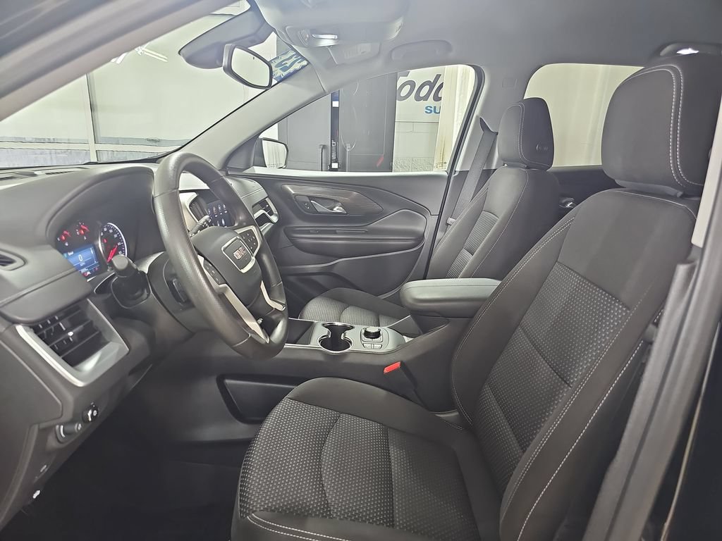 Certified 2023 GMC Terrain SLE w/ Driver Convenience Package FWD image 19