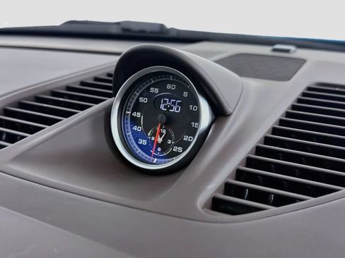 Certified 2019 Porsche 911 Carrera GTS RWD image 28