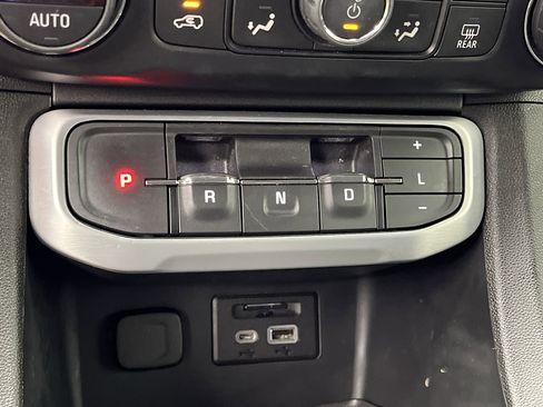 Used 2021 GMC Acadia SLT w/ Preferred Package AWD/4WD image 26