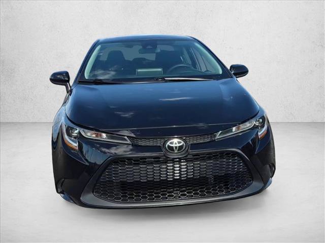 Used 2020 Toyota Corolla LE FWD image 3