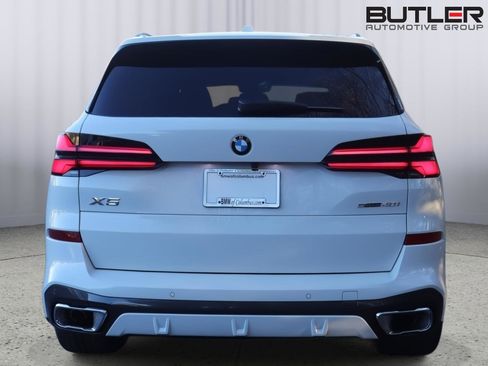 New 2026 BMW X5 sDrive40i w/ M Sport Package RWD image 5
