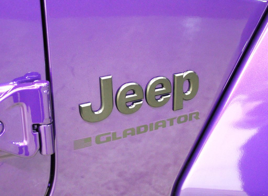 New 2026 Jeep Gladiator Sport AWD/4WD image 34