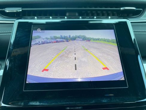 Used 2023 Jeep Grand Cherokee Altitude image 14