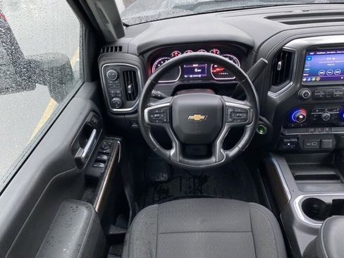Used 2021 Chevrolet Silverado 2500 LT w/ Convenience Package image 28